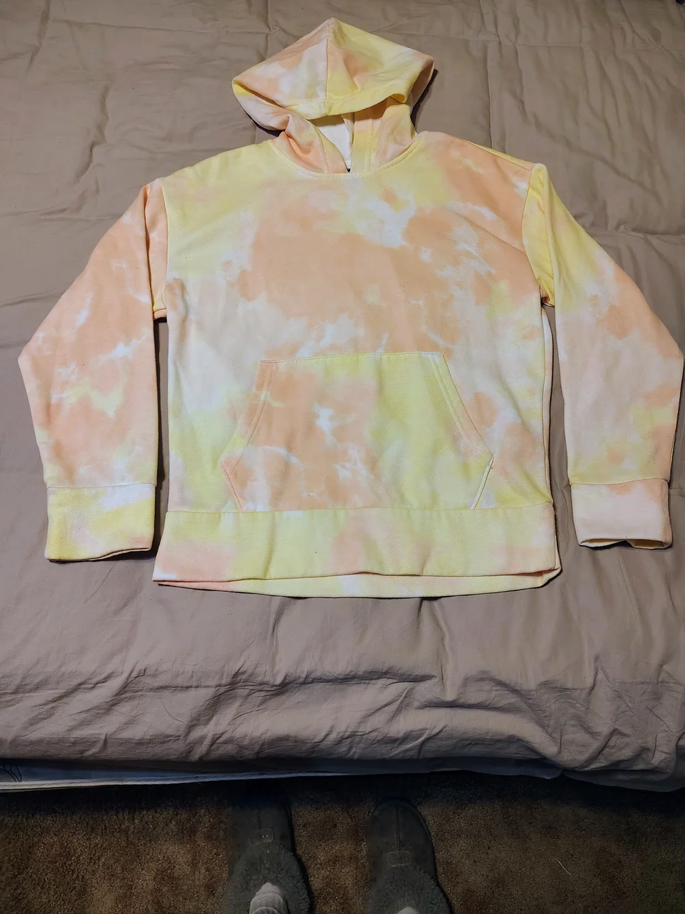 Old Navy Girls Tie-Dye Hoodie in Peach, Yellow & White Size10-12